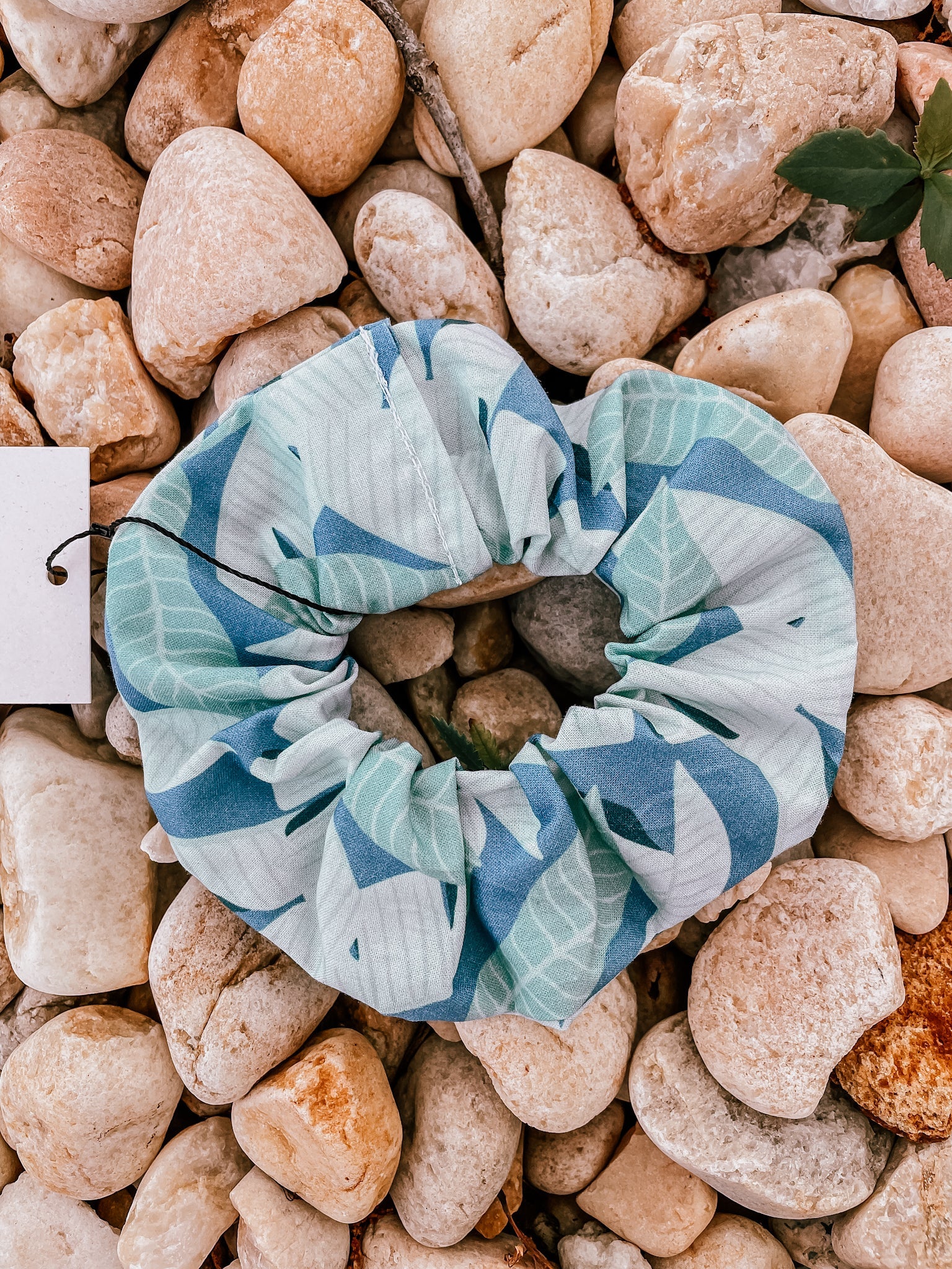 Areca Scrunchie