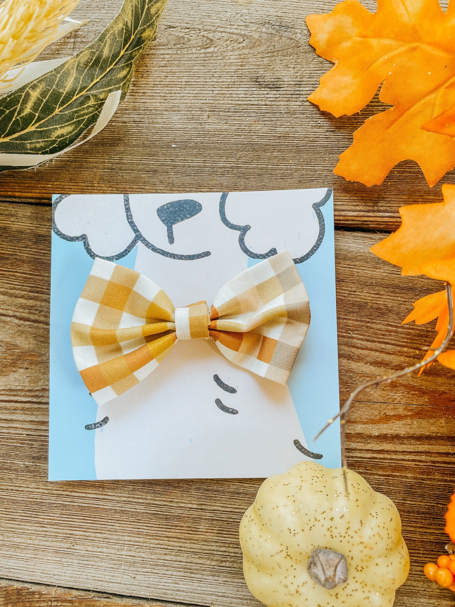 Aurelia Bow Tie - Image 3