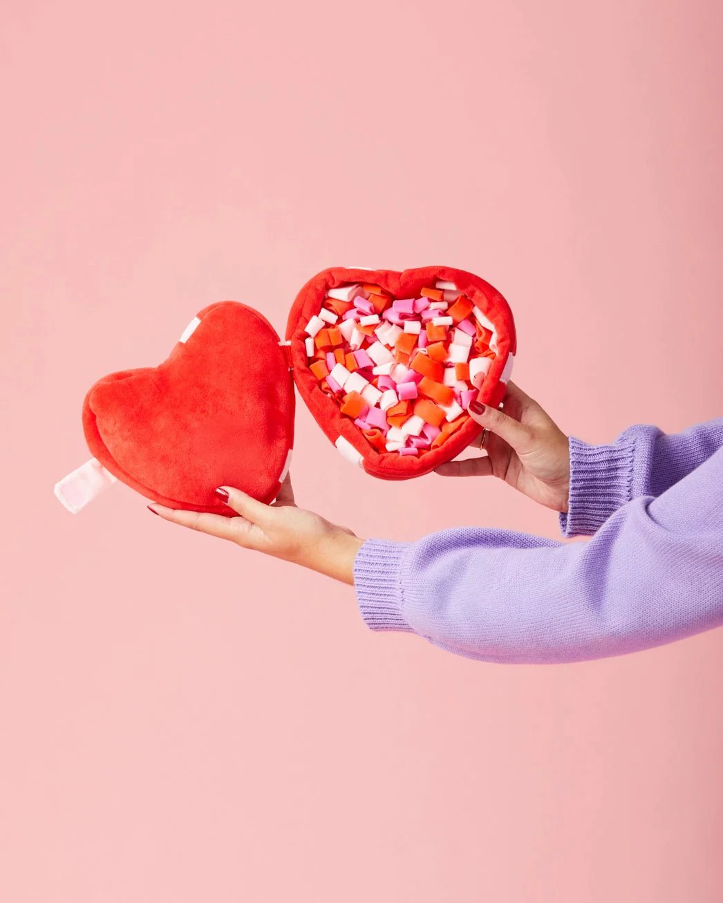 Be My Valentine Interactive Snuffle Dog Toy - Image 6