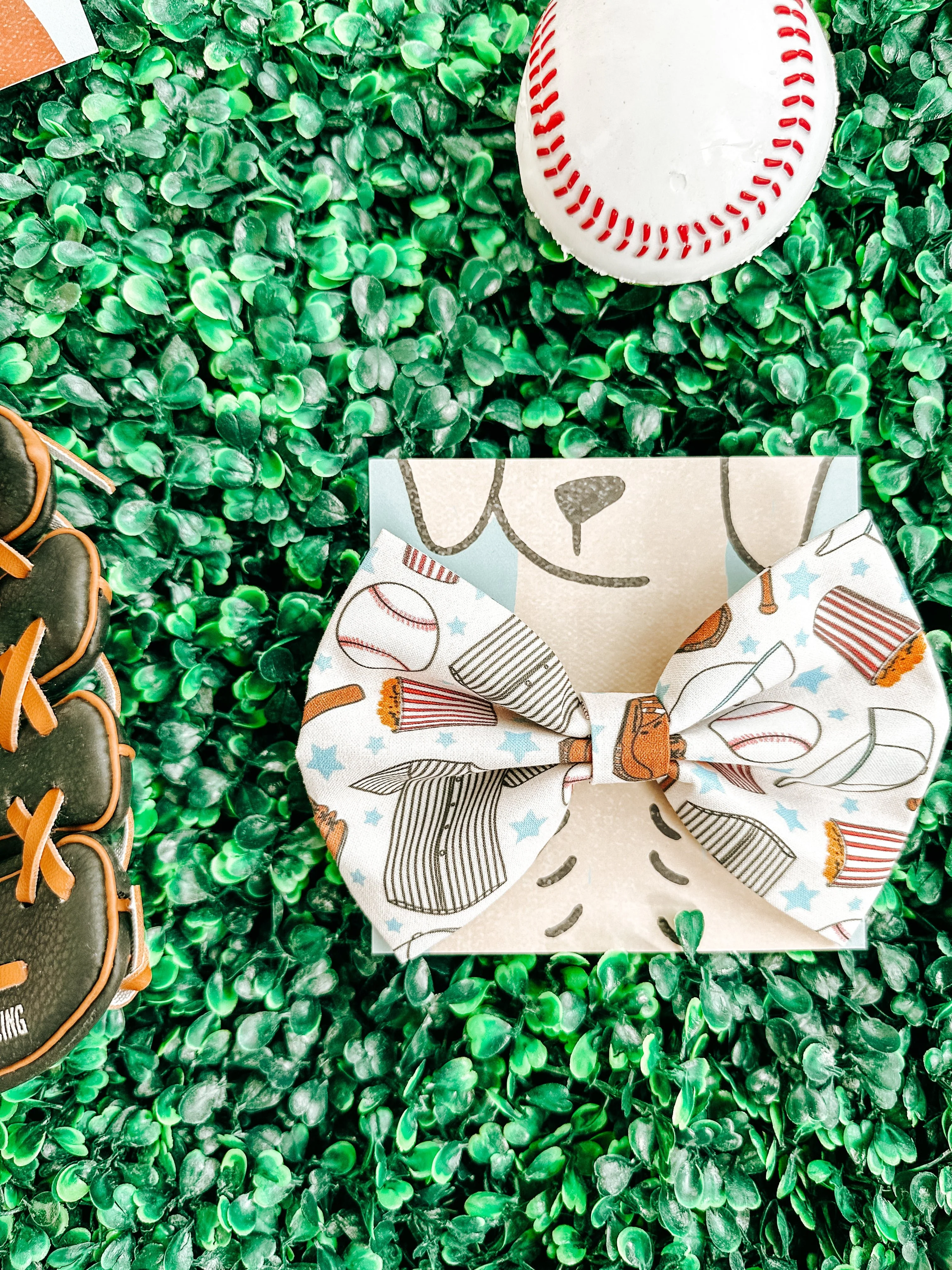 Homerun Bow Tie - Image 2