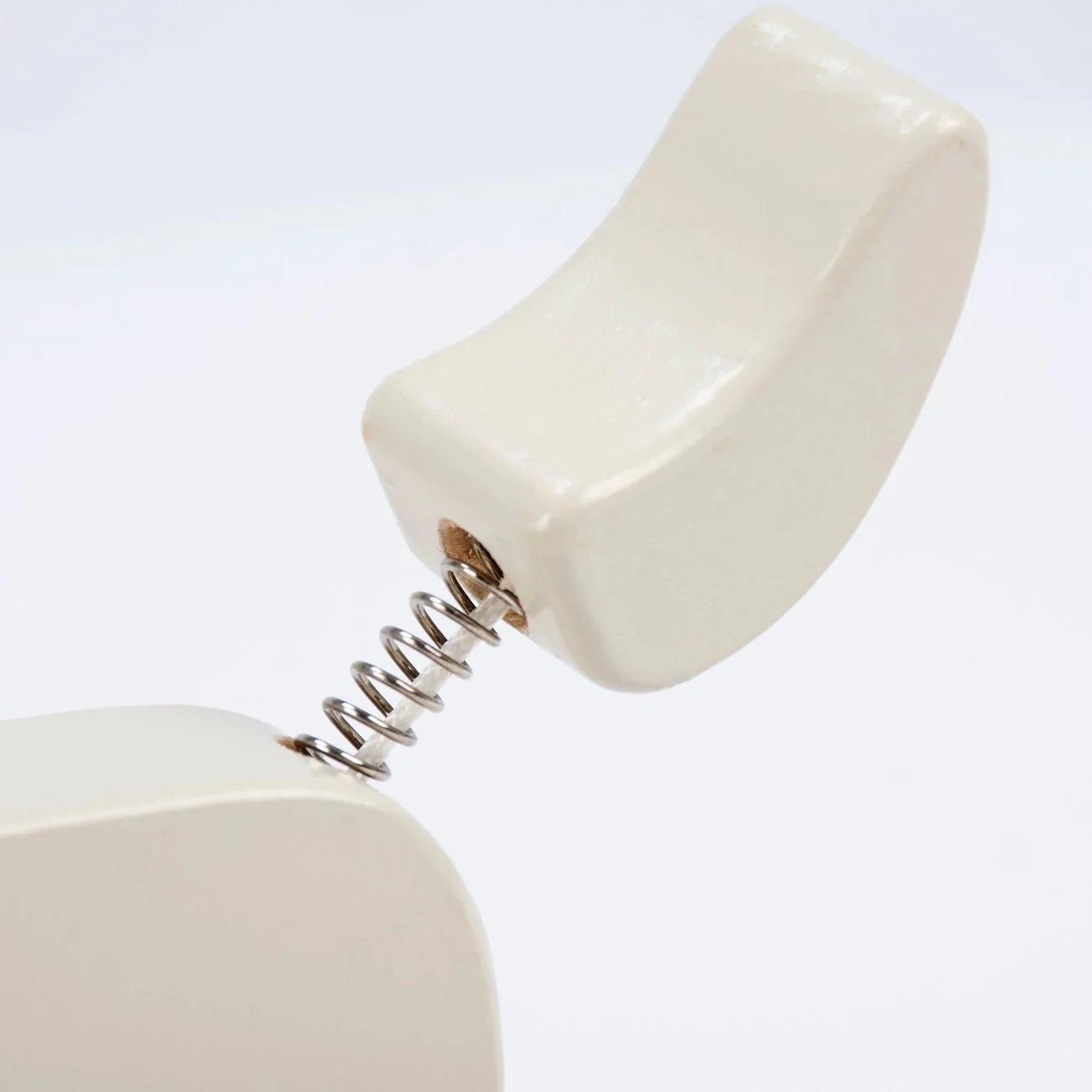 Hound Dog Child Pull Toy - Image 4