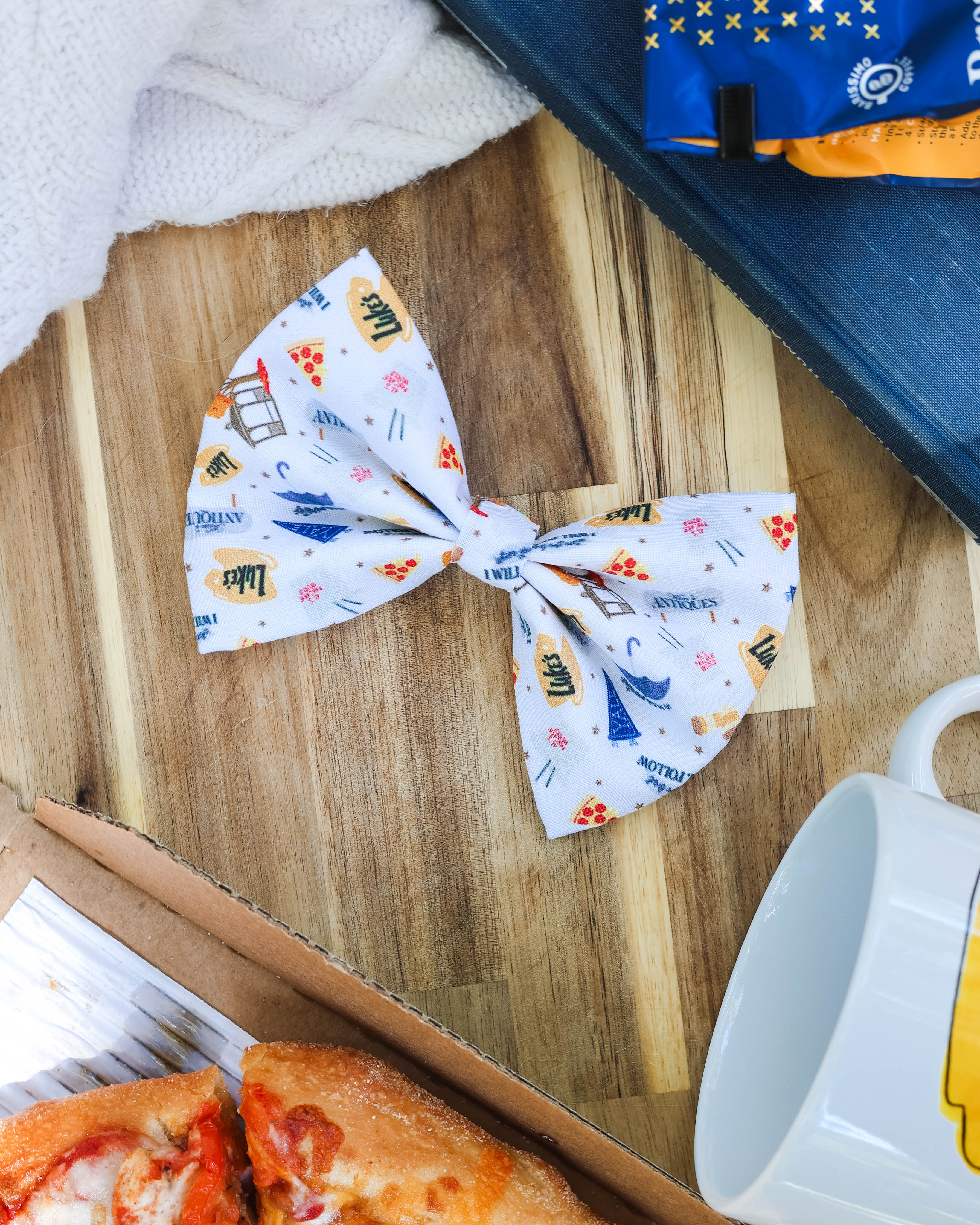 Lorelai Pet Bowtie