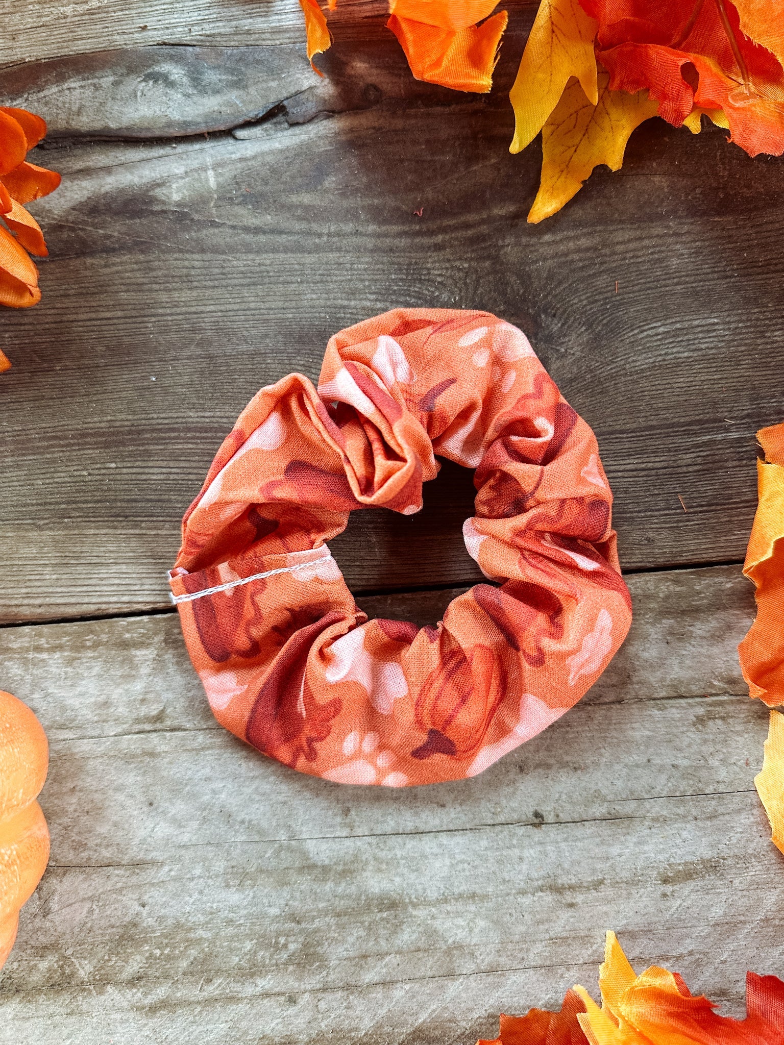 Maple Scrunchie