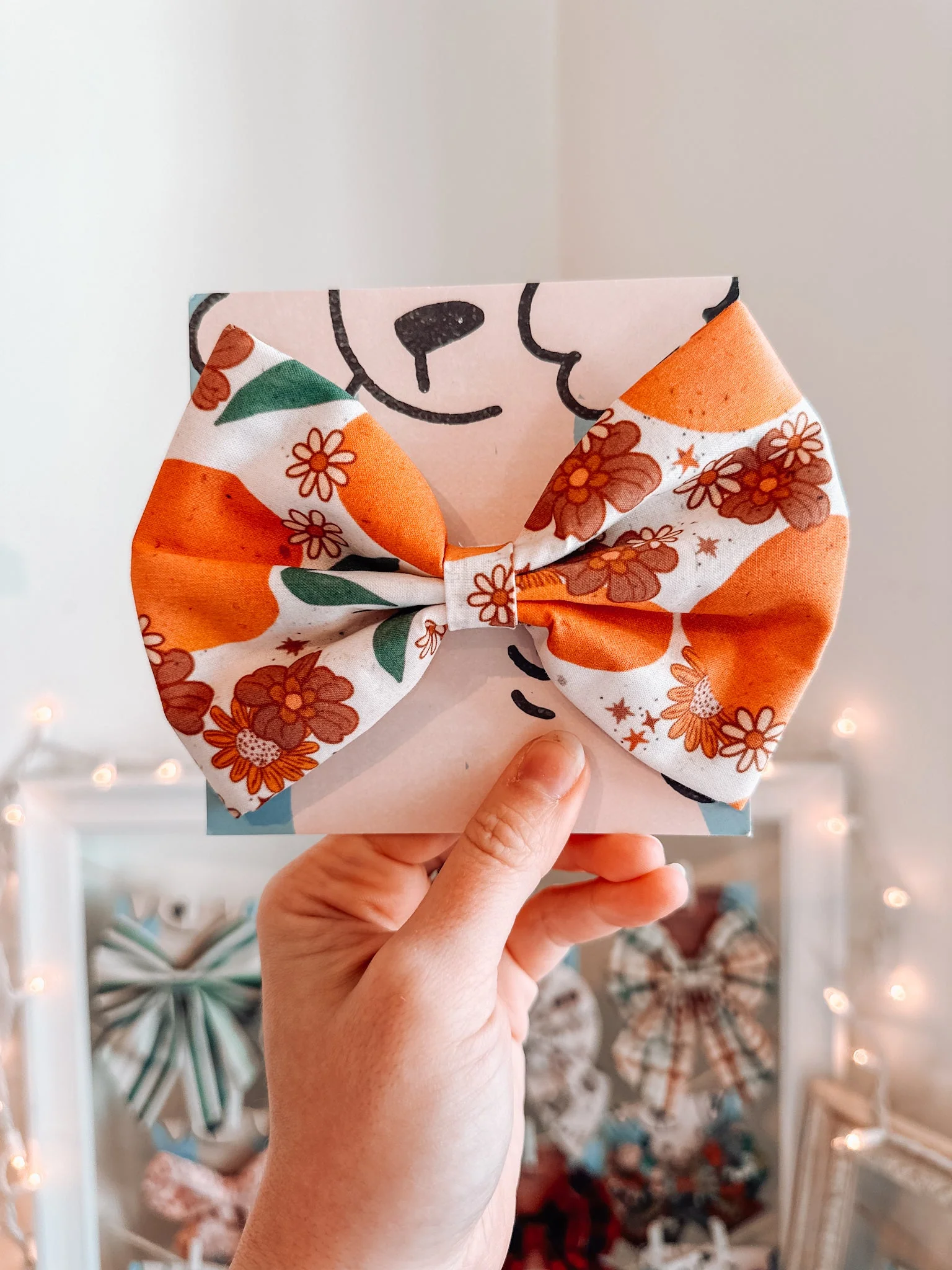 Roza Bow Tie